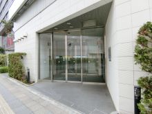 オフィスビル出入口