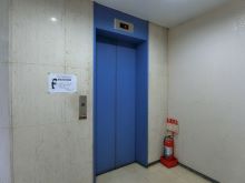 エレベーター(1基)
