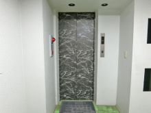 エレベーター(1基)