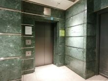 1階のエレベーター