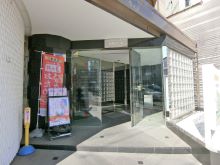 オフィスエントランス