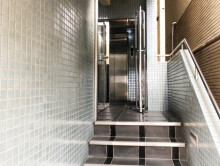 エントランスアプロー