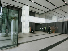 エントランスホール