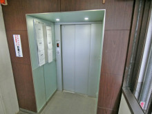 エレベーター(1基)