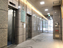 エントランス内部