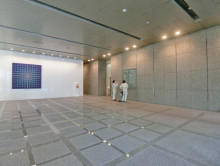 エントランスホール