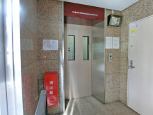 エレベーター(1基)