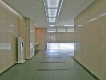 エントランスホール