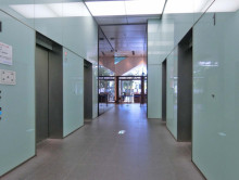 エレベーターホール