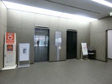 エレベーター(2基)