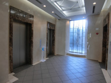 エレベーター(3基)