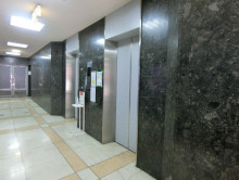 エレベーター(2基)