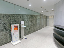 エントランスホール