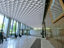 エントランスホール