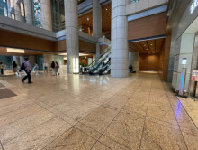 エントランスホール