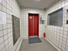 エレベーター(1基)