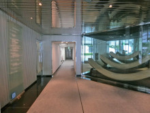 エントランスホール