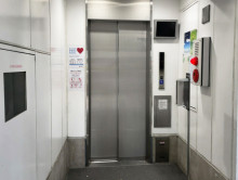 エレベーター(1基)