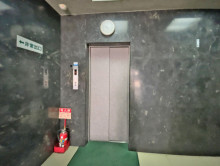 エレベーター(1基)