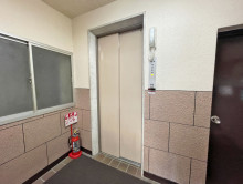 エレベーター(1基)