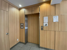 エレベーター(1基)