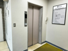 エレベーター(1基)