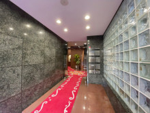 オフィスビル出入口