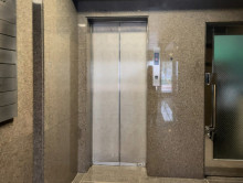 エレベーター(1基)