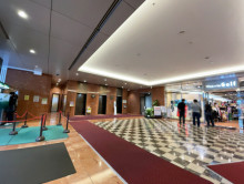 エントランスホール