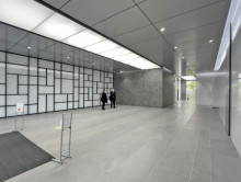 エントランスホール