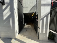 エントランスアプロー