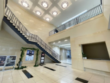 エントランスホール