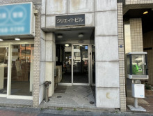 オフィスビル出入口