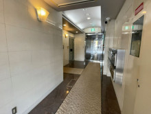 エントランスホール