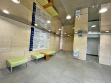 エントランスホール