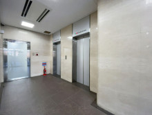 エレベーター（2基）