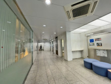 エントランスホール