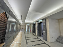 エントランスホール