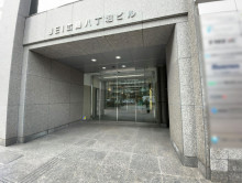 オフィスビル出入口