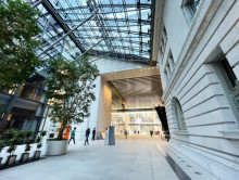 併設されている丸の内