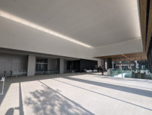 エントランスホール