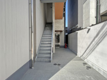 オフィスビル出入口