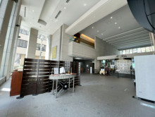 エントランスホール