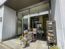 オフィスビル出入口