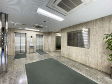 エントランスホール