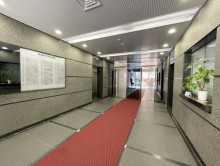 エントランスホール