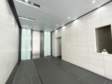 エントランスホール