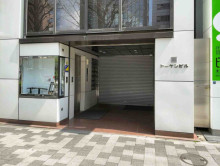 オフィスビル出入口