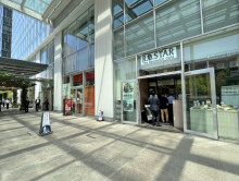 1階テナントの様子