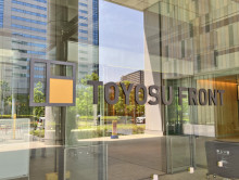 ネームプレート：豊洲フロント